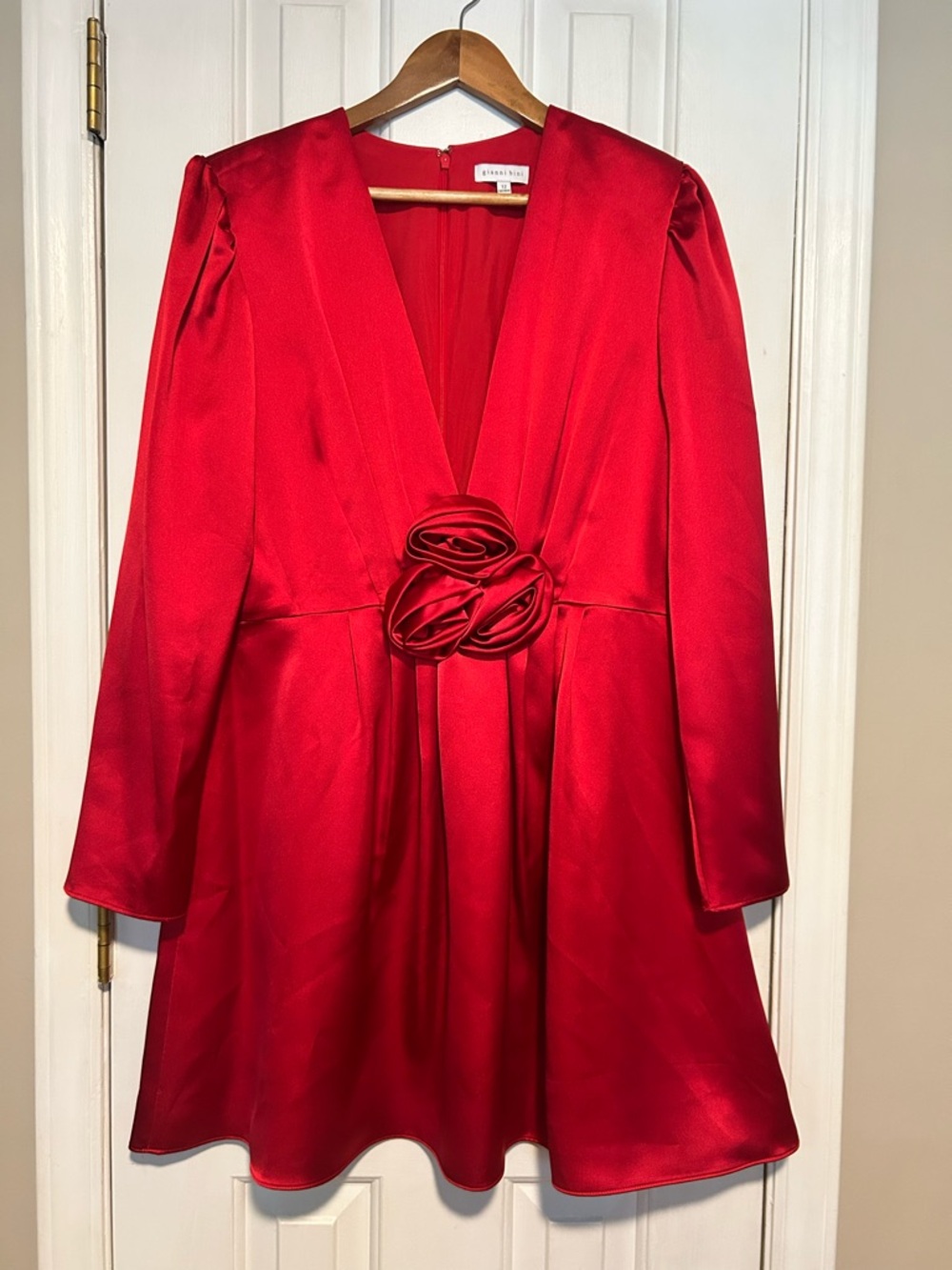 Gianni Bini Red Satin Deep V-Neck Mini Dress with Rosette Waist | Size 12